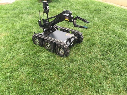 Robot di Eod di smaltimento di esplosivi militari con aiuto libero della trazione