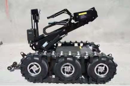 Precisione che lavora il robot a macchina di EOD con capacità rampicante/afferrante del superiore